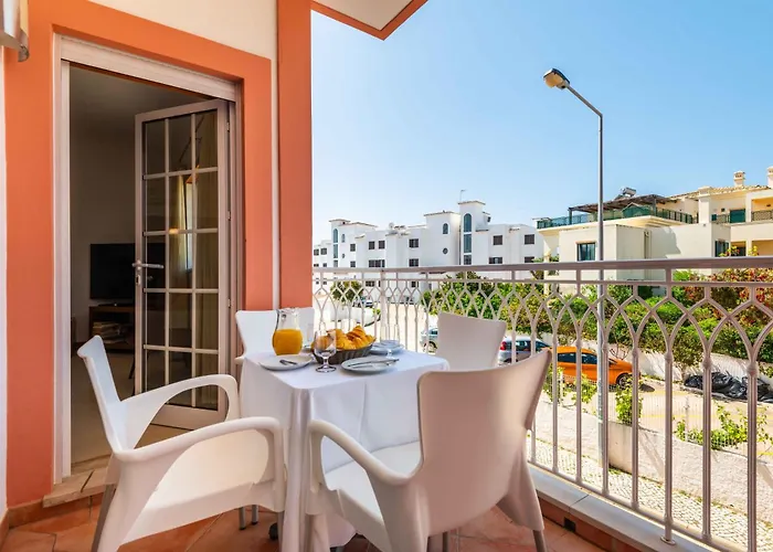 Monte Da Vinha I דירה