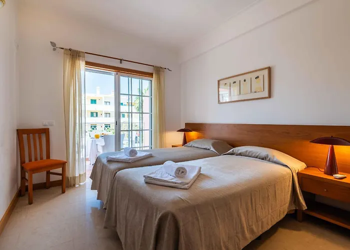 Monte Da Vinha I אלבופיירה