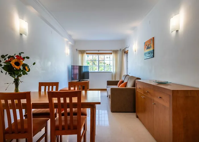 Monte Da Vinha I דירה