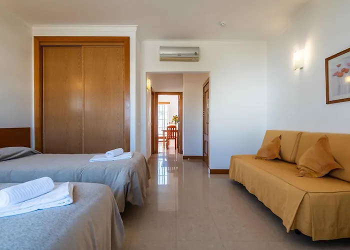 Апартаменти Monte Da Vinha I *